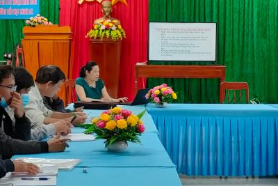 Ngày 25-26/01/2022, liên đội trường phối hợp với anh chị phụ trách chi tổ chức tập huấn cho học sinh về các chuyên đề như tâm lí học sinh trong đại dịch Covid 19, kĩ năng sử dụng mạng an toàn… Ngày 25-26/01/2022, liên đội trường phối hợp với anh chị phụ trách chi tổ chức tập huấn cho học sinh về các chuyên đề như tâm lí học sinh trong đại dịch Covid 19, kĩ năng sử dụng mạng an toàn…