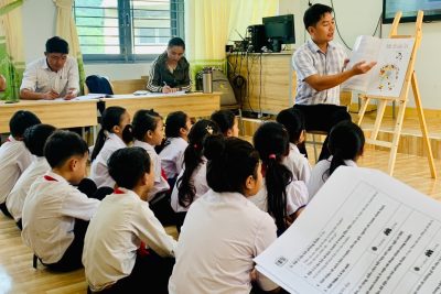 Tiết đọc thư viện ” Khơi dậy tình yêu với sách “ Tiết đọc thư viện ” Khơi dậy tình yêu với sách “